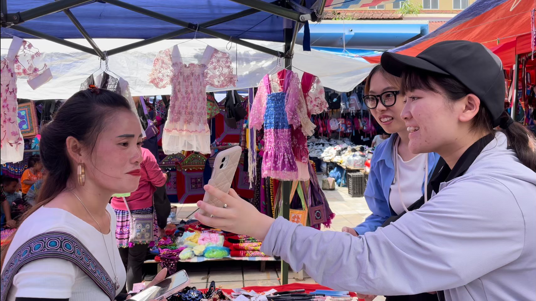 LINE_ALBUM_スタツア🇻🇳_240218_3